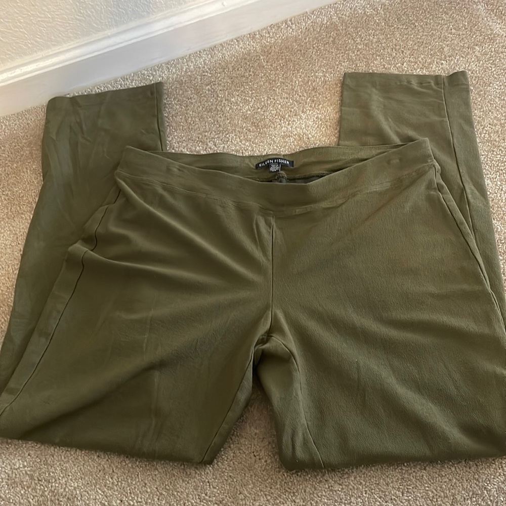 Eileen Fisher knit stretch tapered ankle army green woman’s Small petite pants